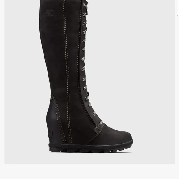 Sorel Black Lace Up Boots with Chunky Sole - Picture 5 of 8